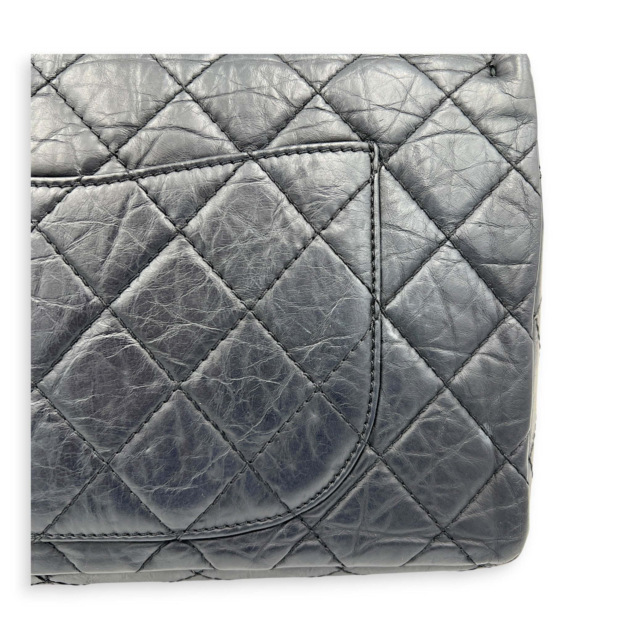 2.55 Shoulder Bag Grey in Distressed Leather, Ruthenium hardware