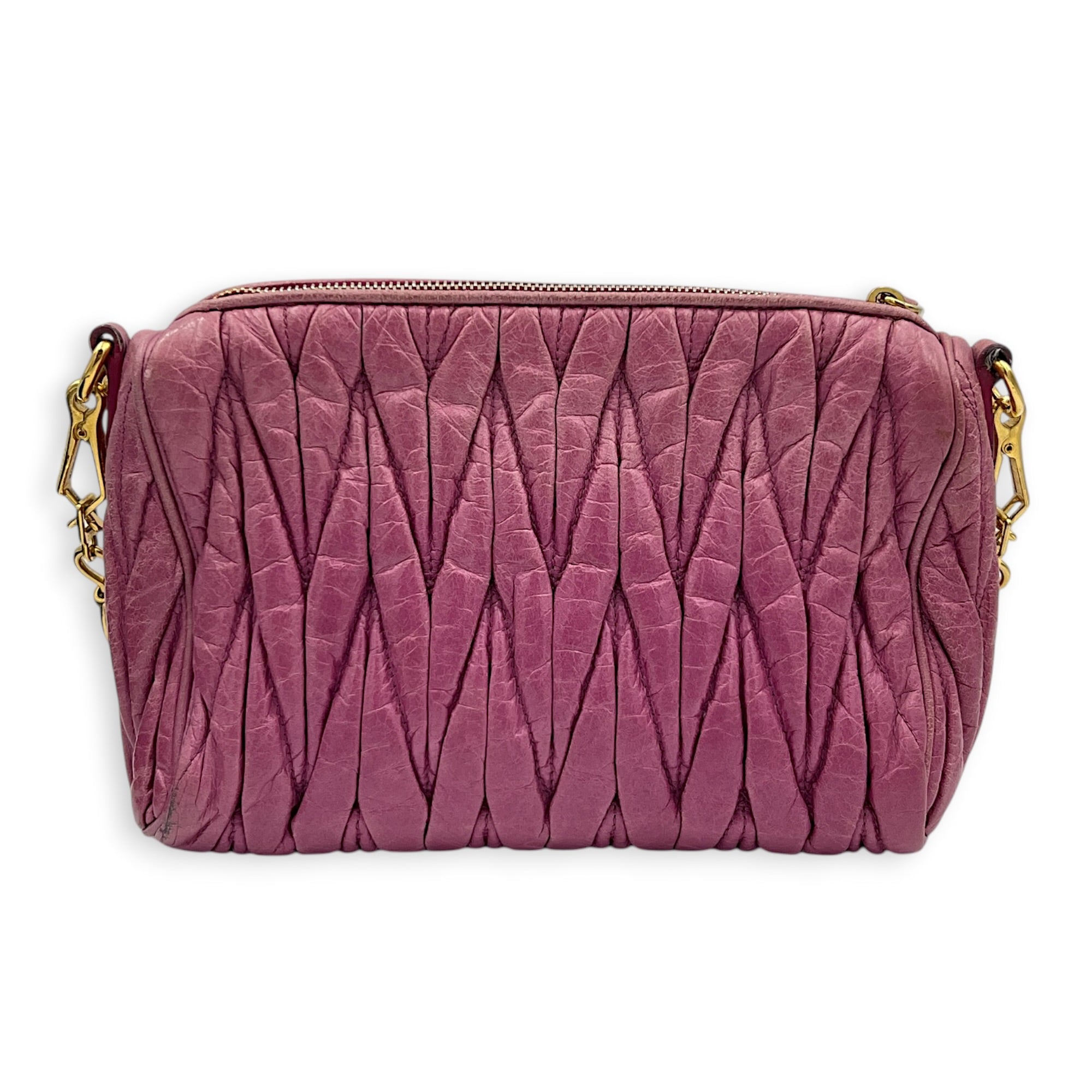 Matelassé Pink Shoulder Bag in Calfskin, Gold hardware