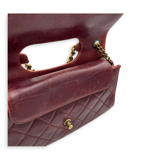 Perfect Edge Shoulder Bag Red in Calfskin, Gold hardware
