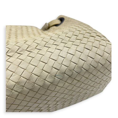 Intrecciato Shoulder Bag Grey in Intrecciato Leather, Gunmetal hardware