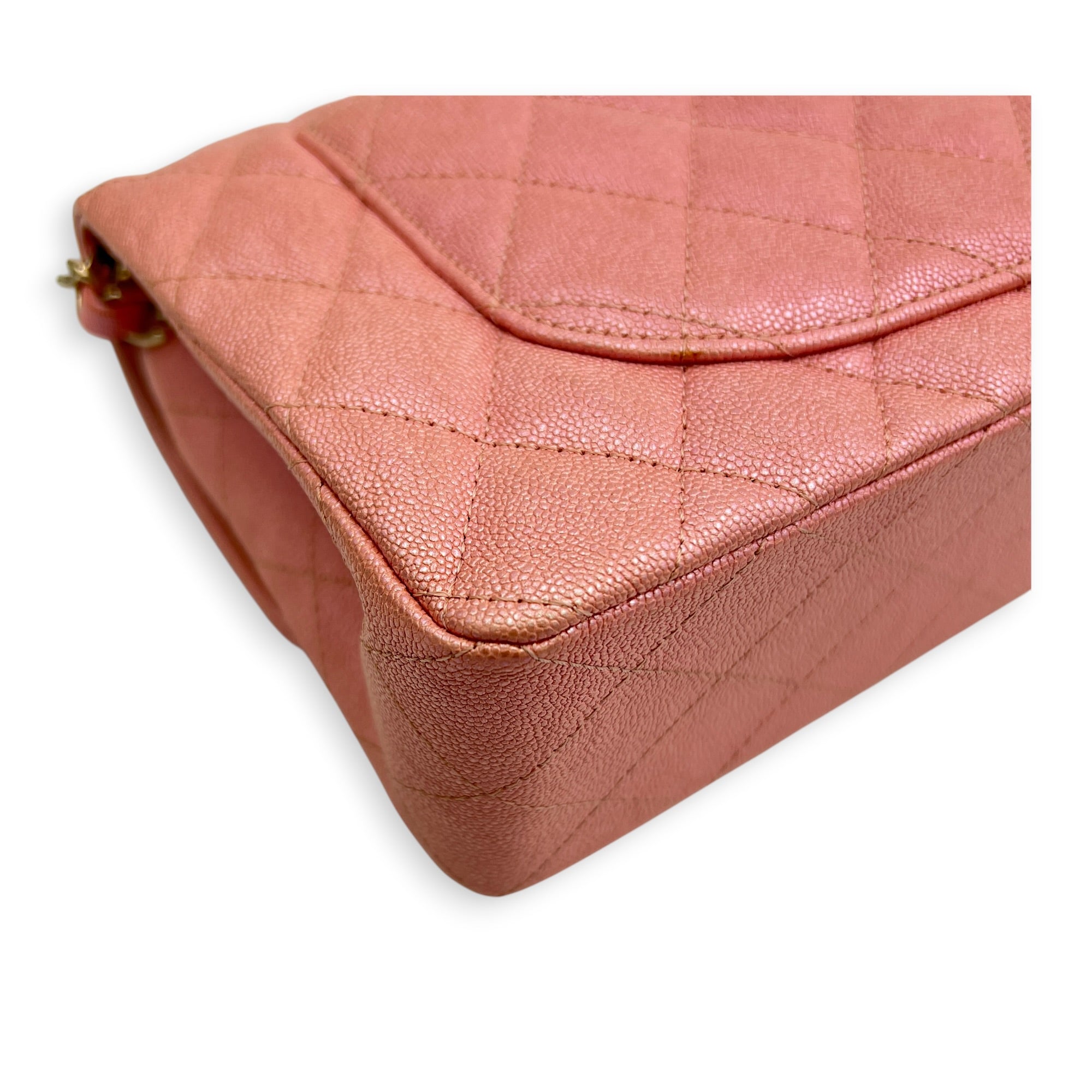 Classic Double Flap Small Iridescent Pink Shoulder Bag in Caviar Leather, Gold hardware