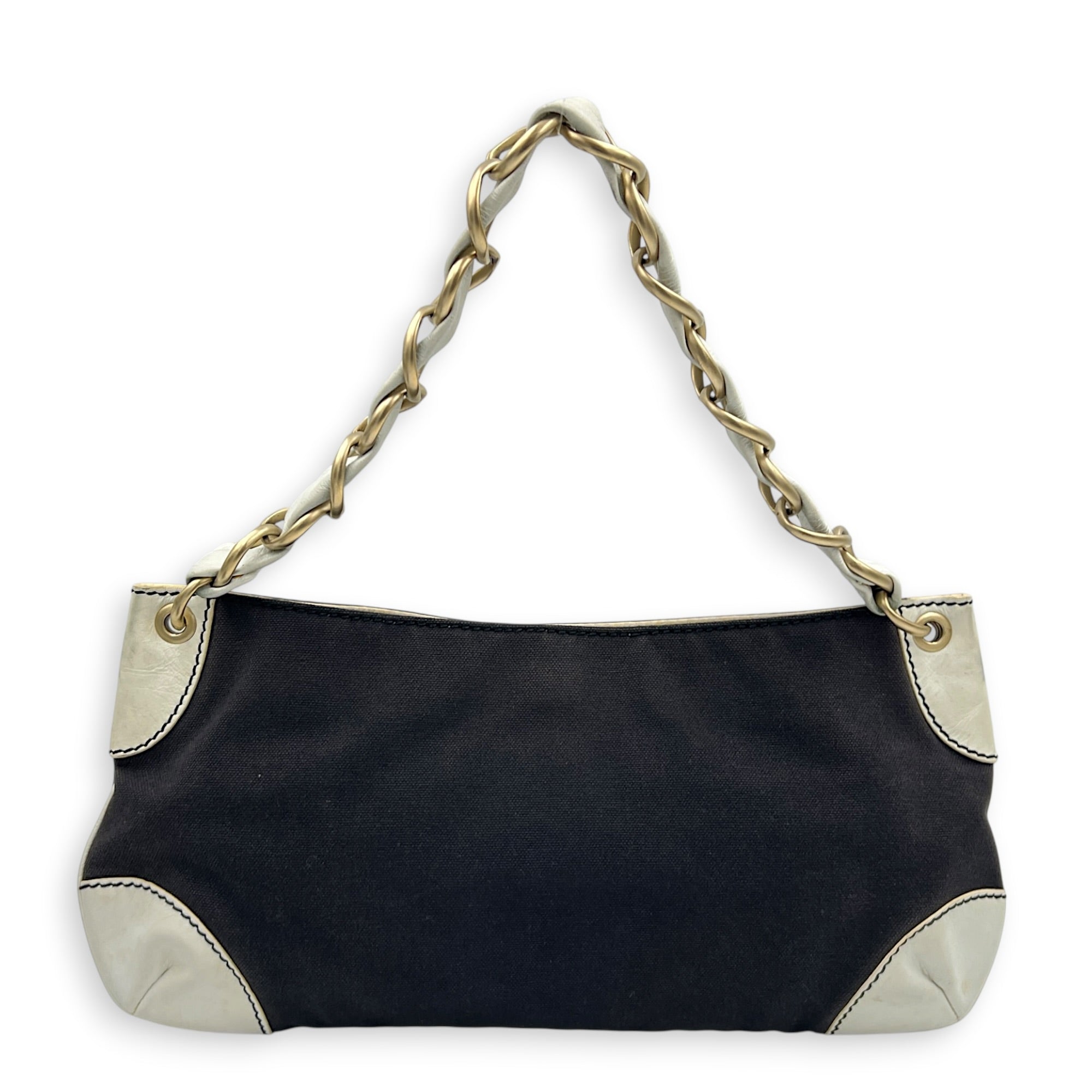 Olsen CC Chain Black Shoulder Bag in Canvas, Gold hardware