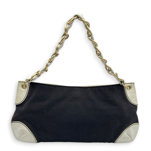 Olsen CC Chain Black Shoulder Bag in Canvas, Gold hardware