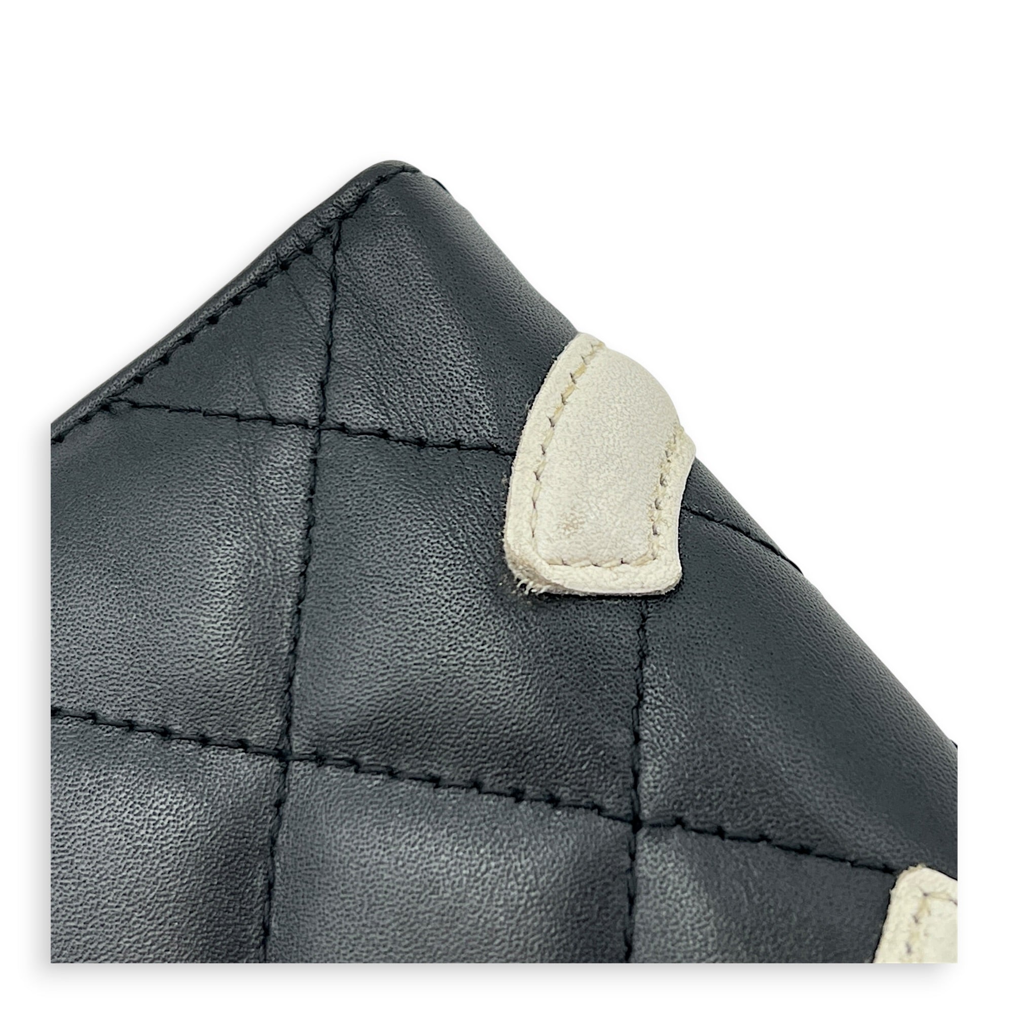 Cambon Compact Black Wallet in Lambskin, Silver hardware