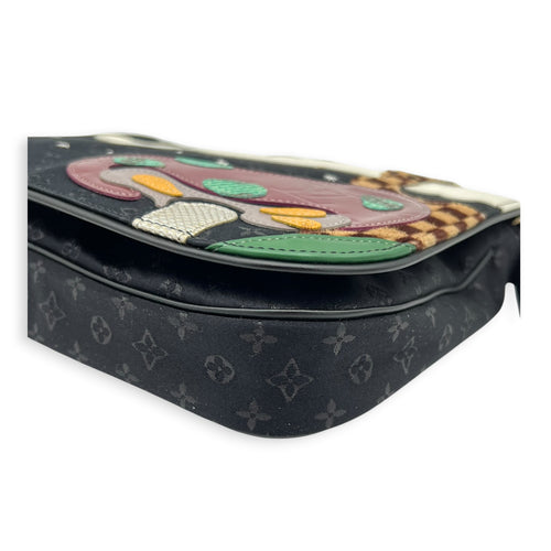 Musette Tango Louis Vuitton Conte de Fées Musette Shoulder Bag in Canvas, Silver hardware
