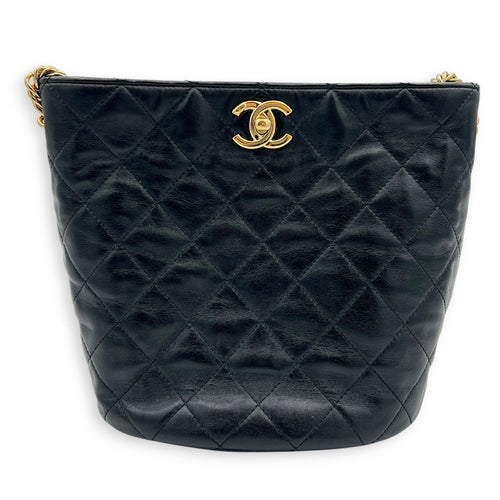 CC Turnlock Charms Chain Bucket Bag Black in Lambskin, Gold hardware