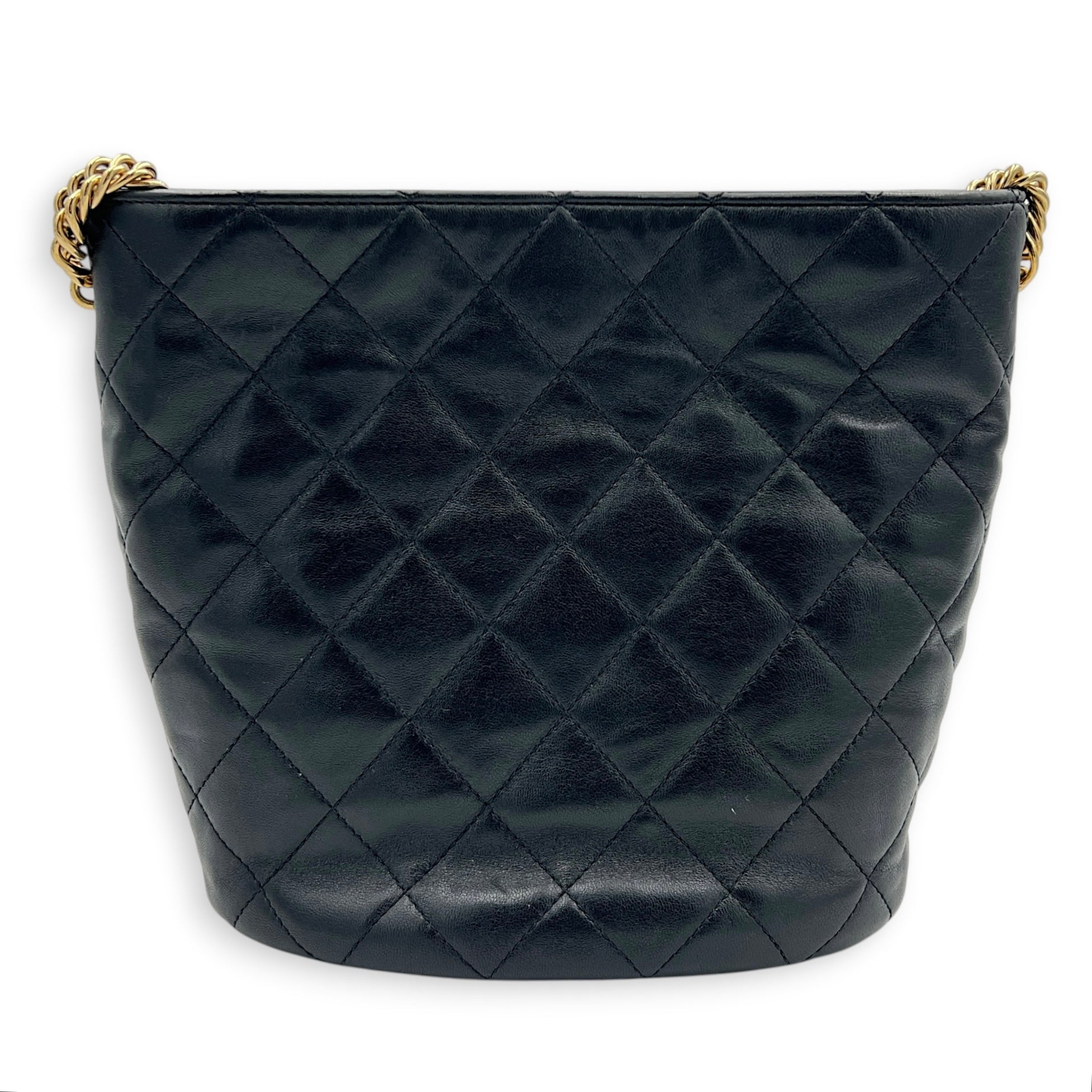 CC Turnlock Charms Chain Bucket Bag Black in Lambskin, Gold hardware