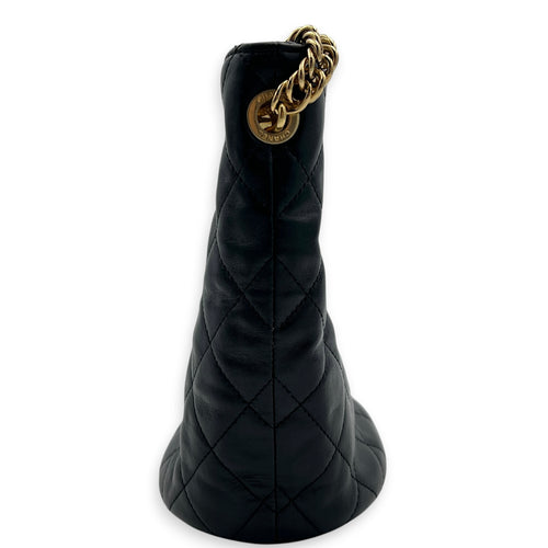CC Turnlock Charms Chain Bucket Bag Black in Lambskin, Gold hardware