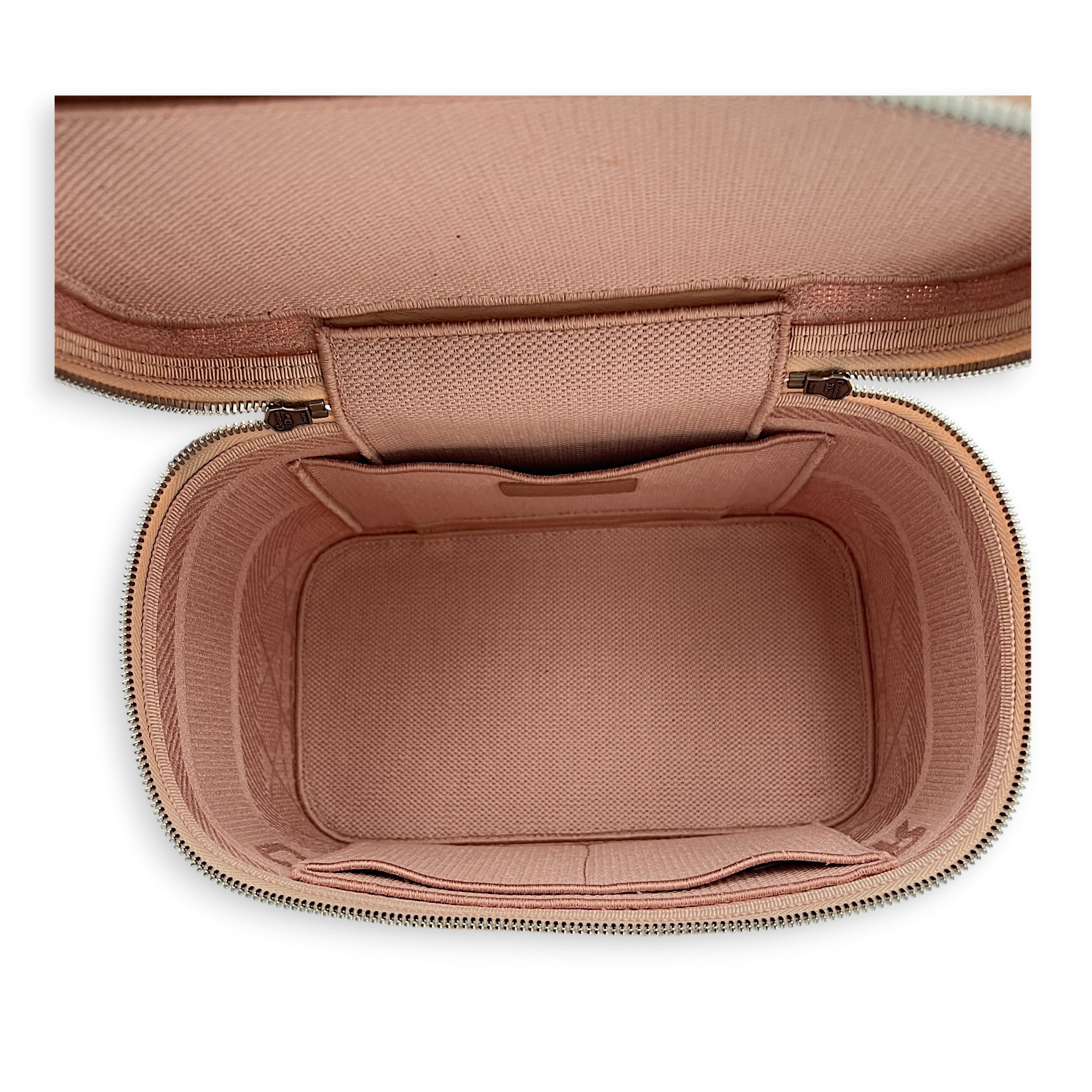 Diortravel Pink Vanity Bag in Canvas, Silver hardware