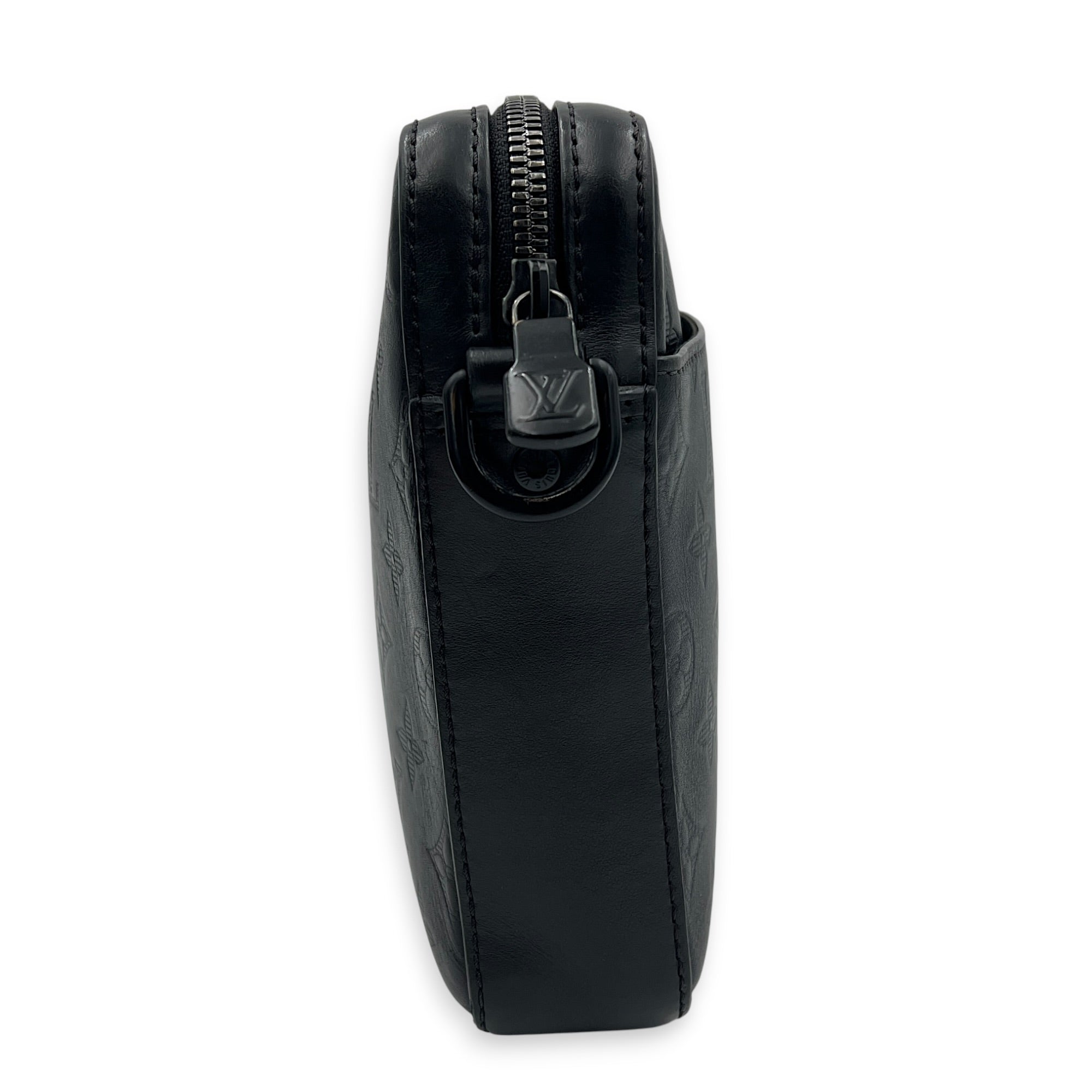Duo Messenger Black in Calfskin, Monochrome hardware