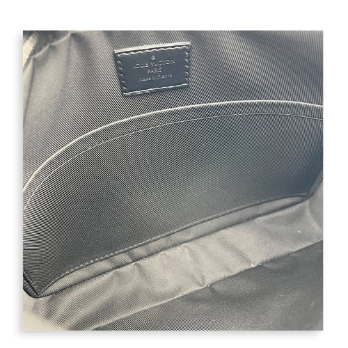 Duo Messenger Black in Calfskin, Monochrome hardware