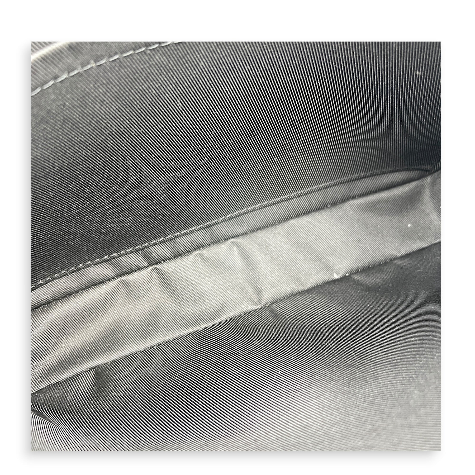 Duo Messenger Black in Calfskin, Monochrome hardware