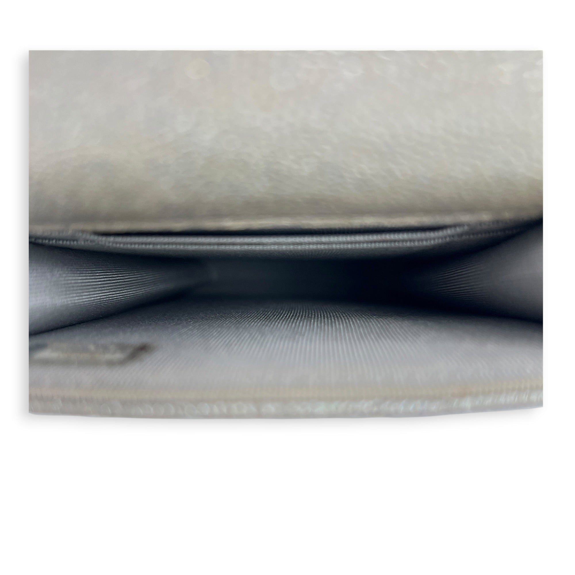 CC Quilted  Phone Bag Gold in Caviar Leather, Silver hardware