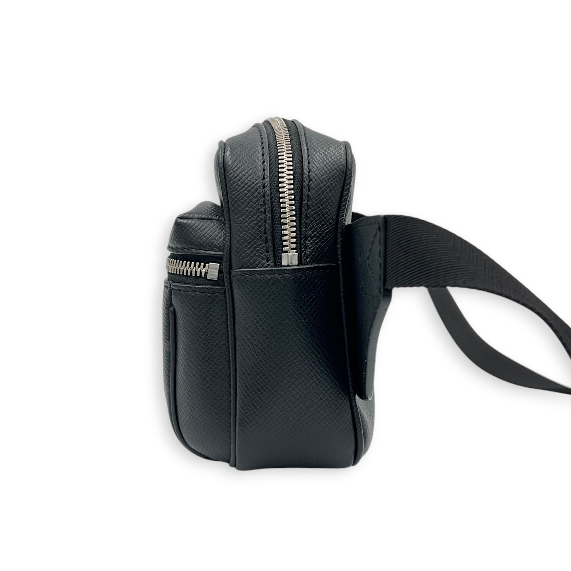 Outdoor Bumbag Monogram Eclipse Belt Bag in, Silver hardware