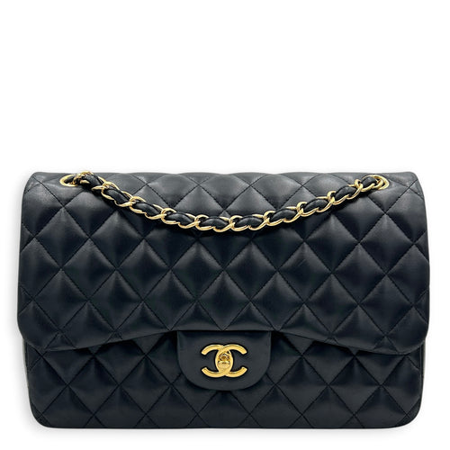 Classic Double Flap Shoulder Bag Jumbo Black in Lambskin, Gold hardware