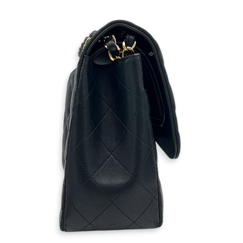 Classic Double Flap Shoulder Bag Jumbo Black in Lambskin, Gold hardware
