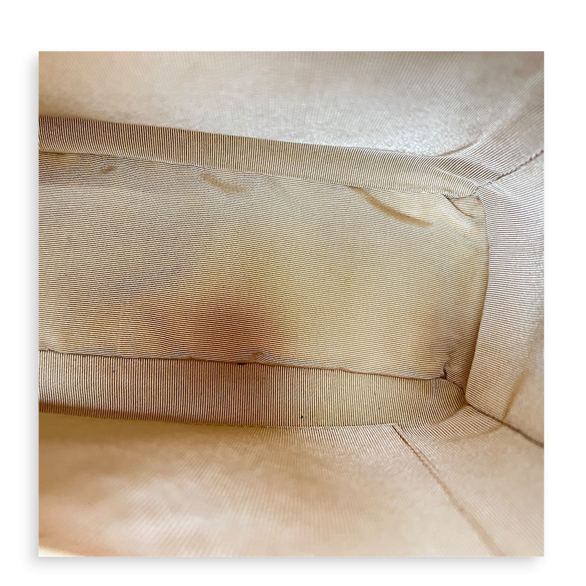PST Beige Tote Bag in Caviar Leather, Gold hardware