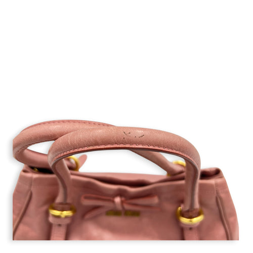 Bow Pink Shoulder Bag in Calfskin, Gold hardware