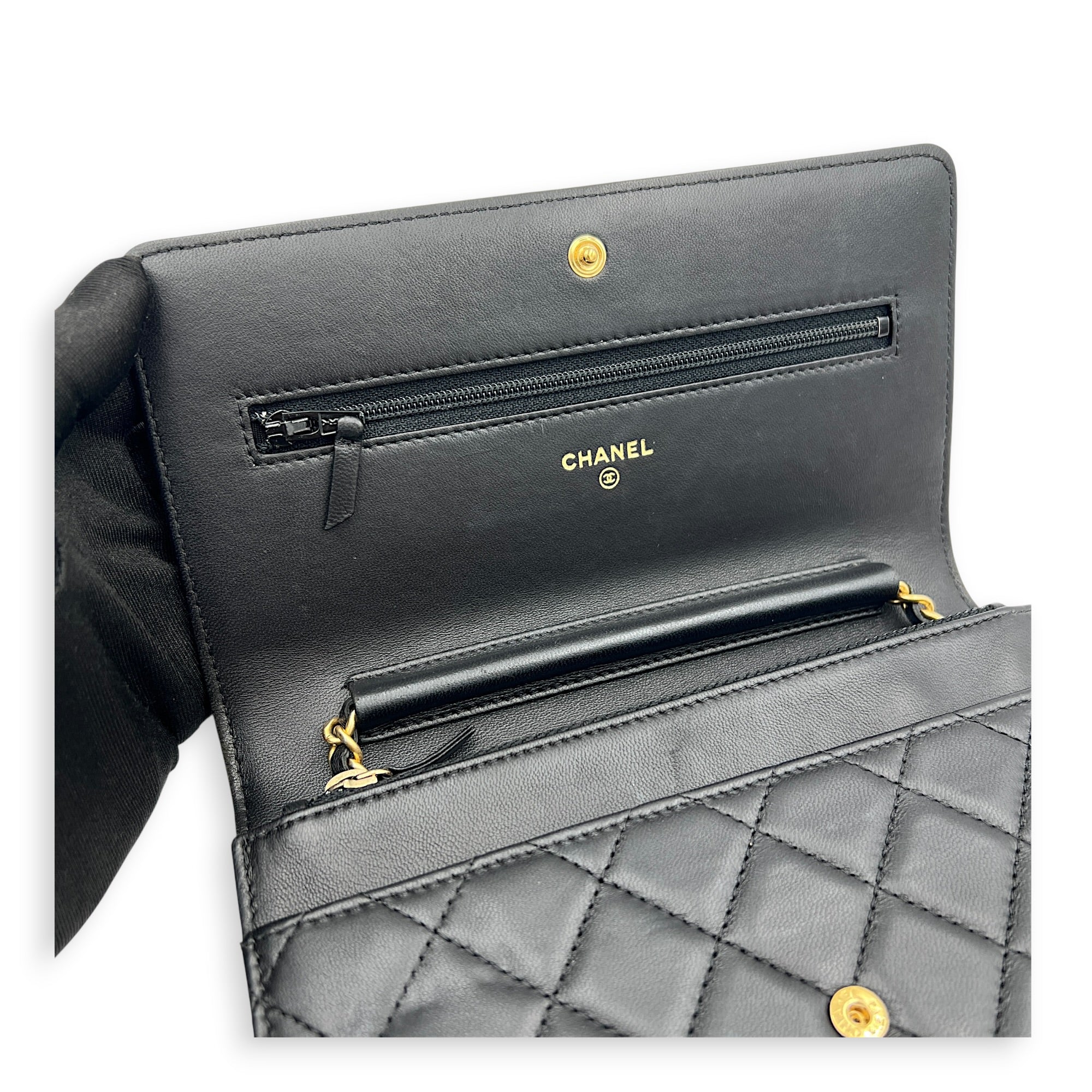 Boy Wallet On Chain Black in Lambskin, Gold hardware