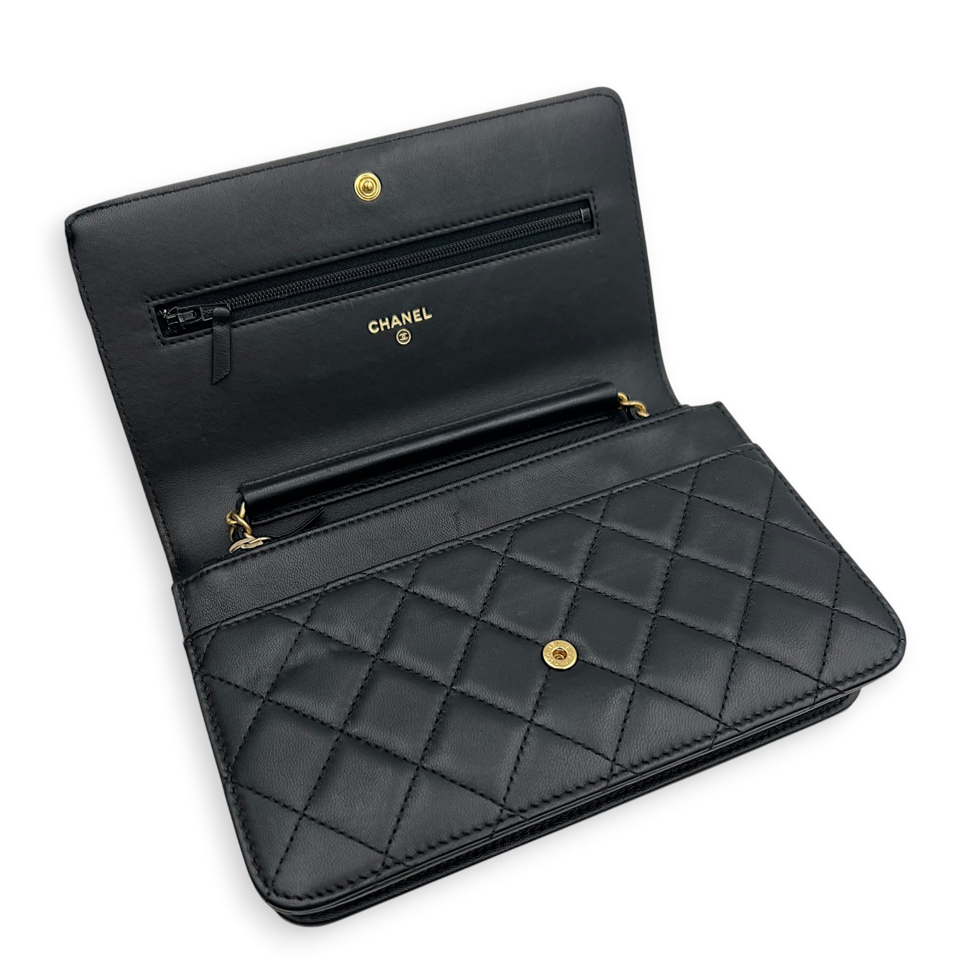 Boy Wallet On Chain Black in Lambskin, Gold hardware