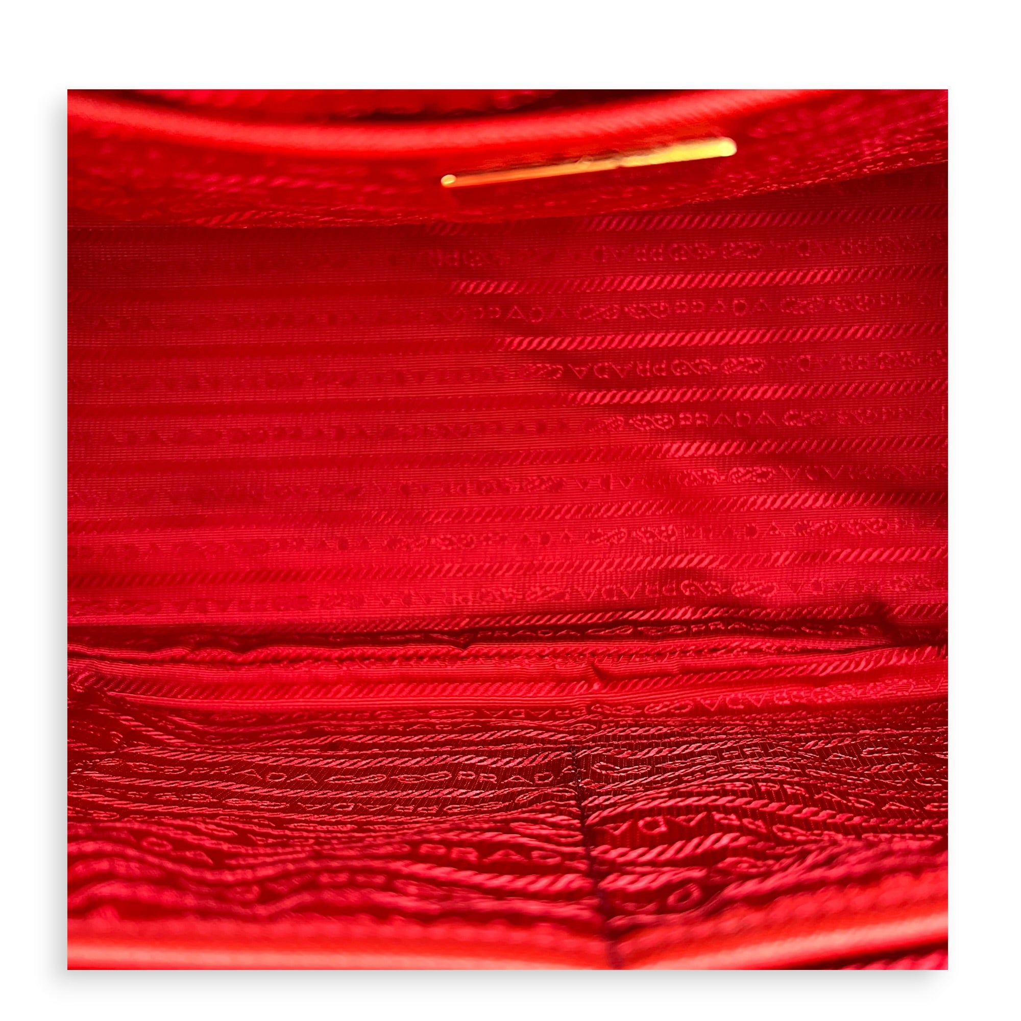 Galleria Top Handle Bag Red in Saffiano Leather, Gold hardware