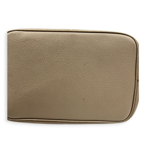 NeoNoe MM Beige Bucket Bag in Monogram Empreinte Leather, Gold hardware