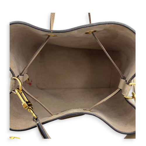 NeoNoe MM Beige Bucket Bag in Monogram Empreinte Leather, Gold hardware