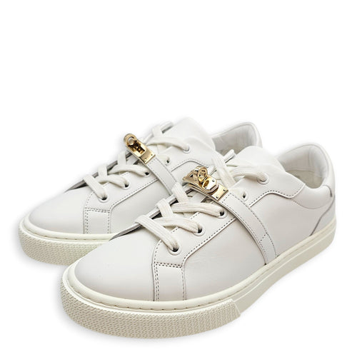 Day Sneaker. Sz: 38.5 White Sneakers in Calfskin Permabrass hardware CL2512-18278 3