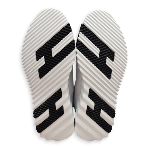 Bouncing Sneaker. Sz: 38 White Sneakers in Calfskin CL2512-18279 2