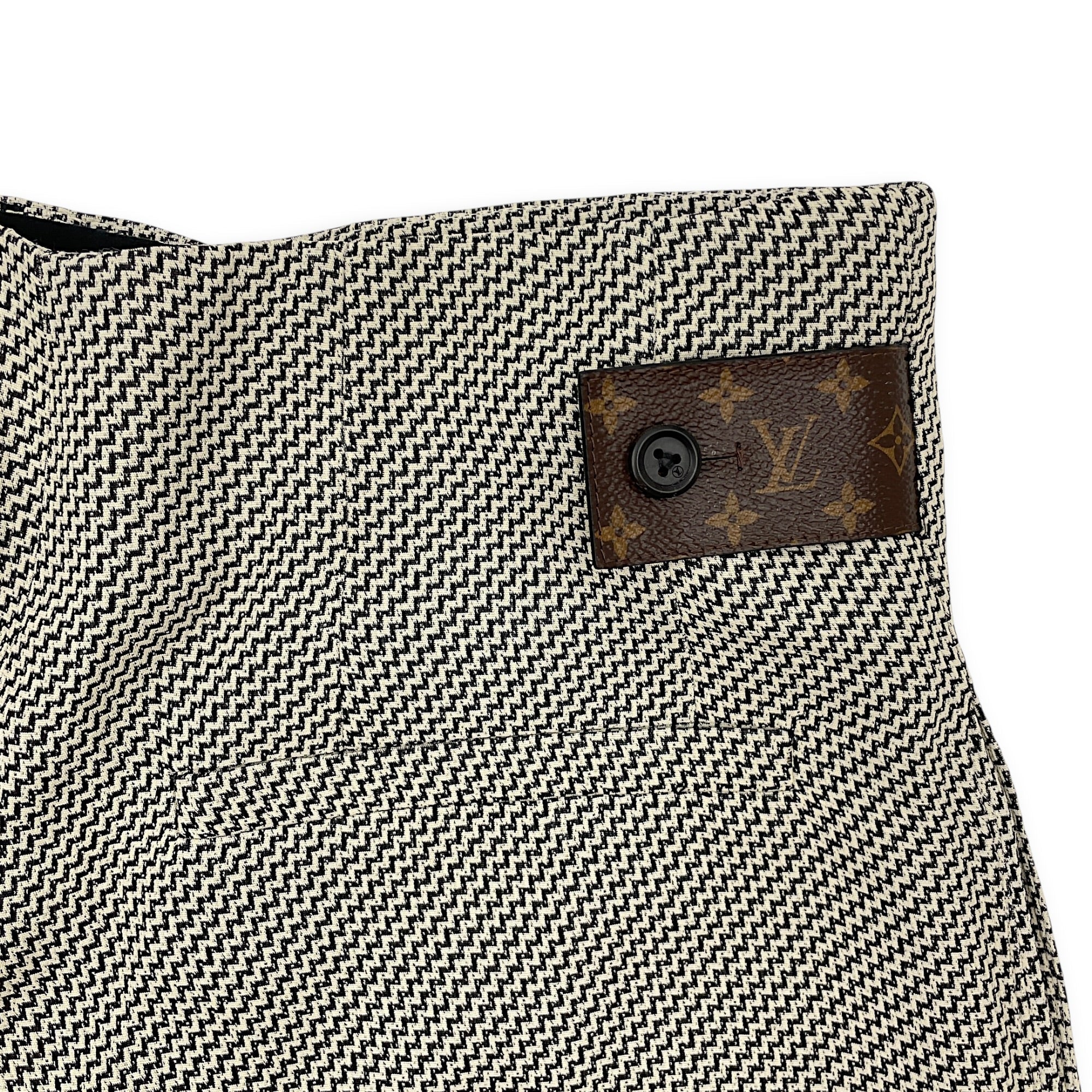 LV Wavy Presbyopic Leather Slacks 34 Black Ready-To-Wear in Viscose CL2601-18303 4