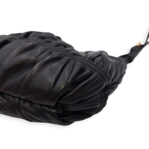 Gaufre Wristlet Black Clutch in Nappa Leather Gold hardware CL2601-18337 6