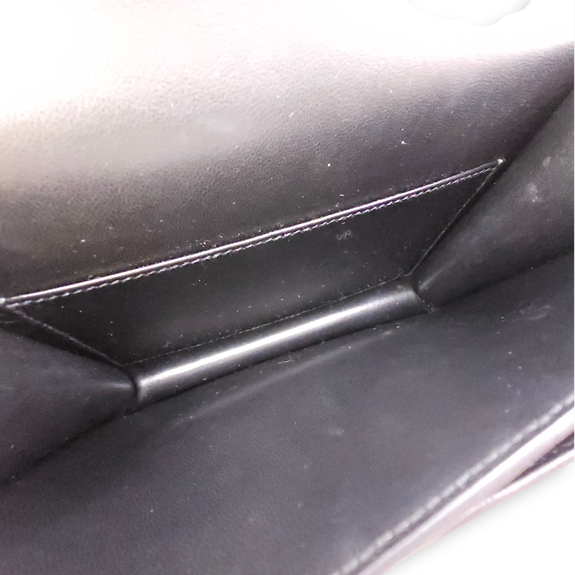 Constance 18 Black in Epsom Palladium hardware CL2601-18345 6