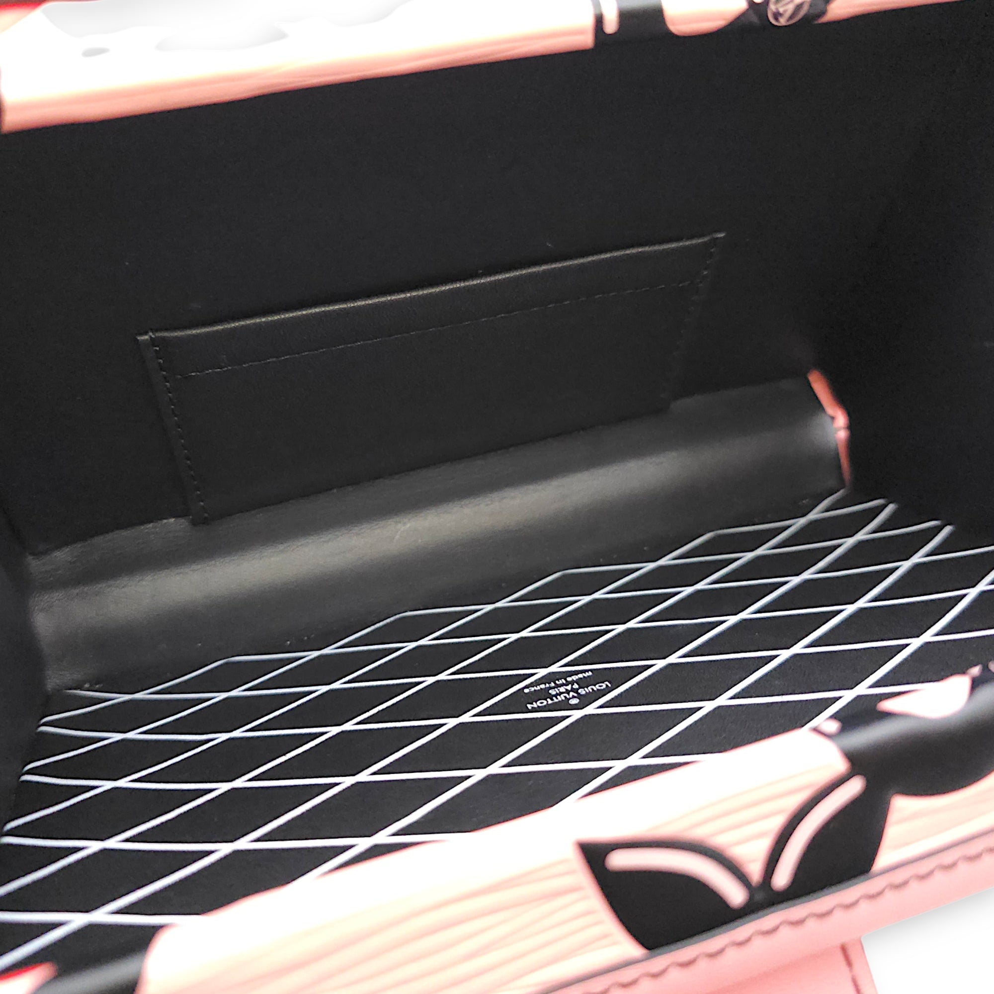 Malle Petite Pink Shoulder Bag in Epi Leather Silver hardware CL2601-18361 6