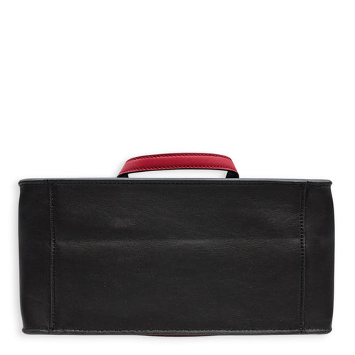 Small Flip Bag Shoulder 24 Black Shoulder Bag in Calfskin Gold hardware CL2601-18387 5