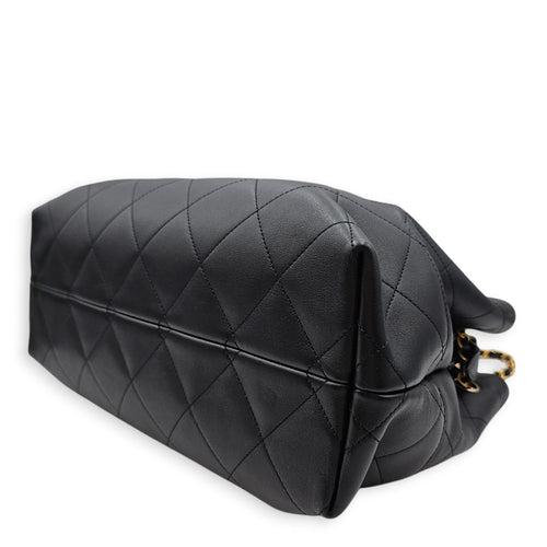 25 A Shopping Tote Black Shoulder Bag in Calfskin Gold hardware CL2601-18465 7