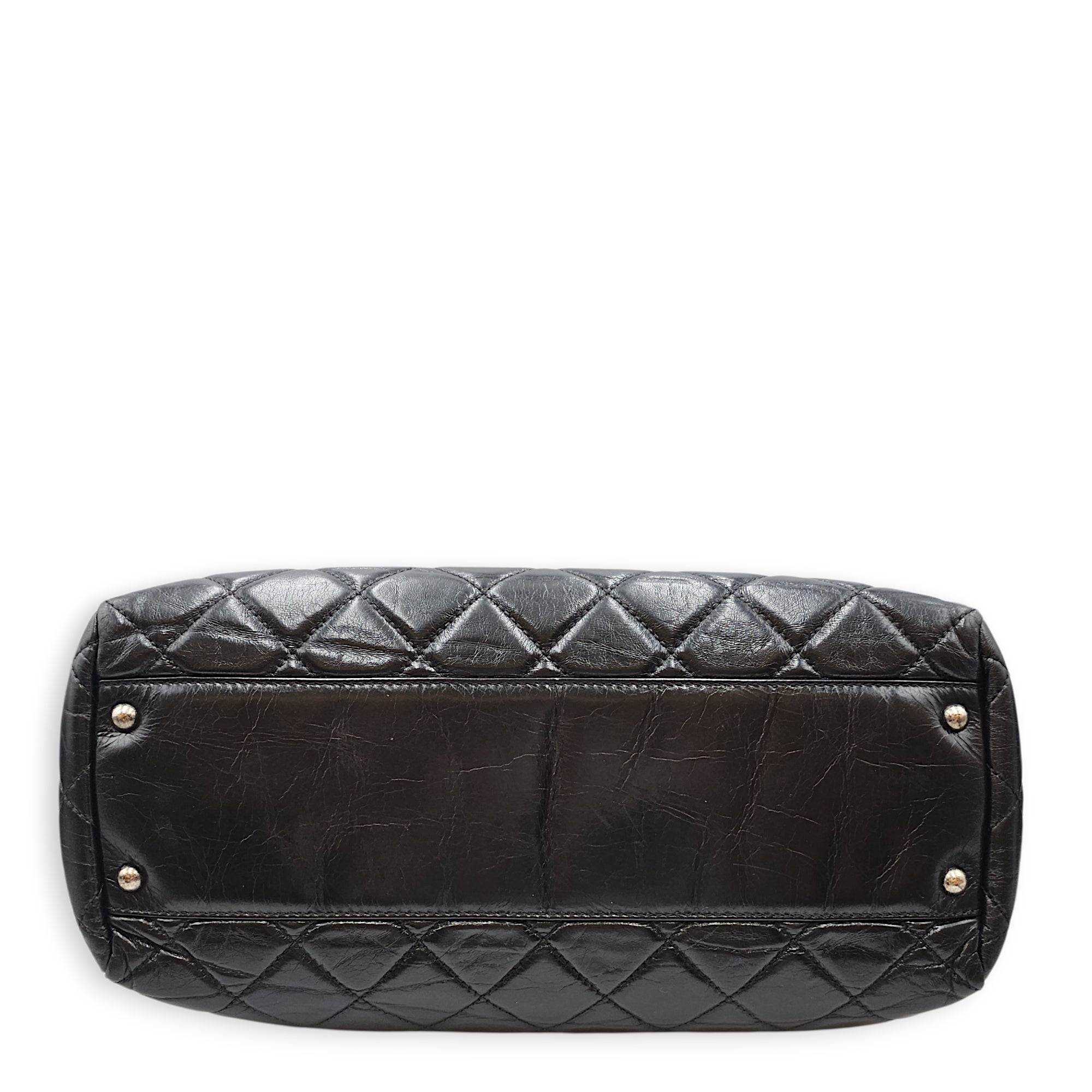 Quilted Leather Tote 35 Black Shoulder Bag in Caviar Leather Ruthenium hardware