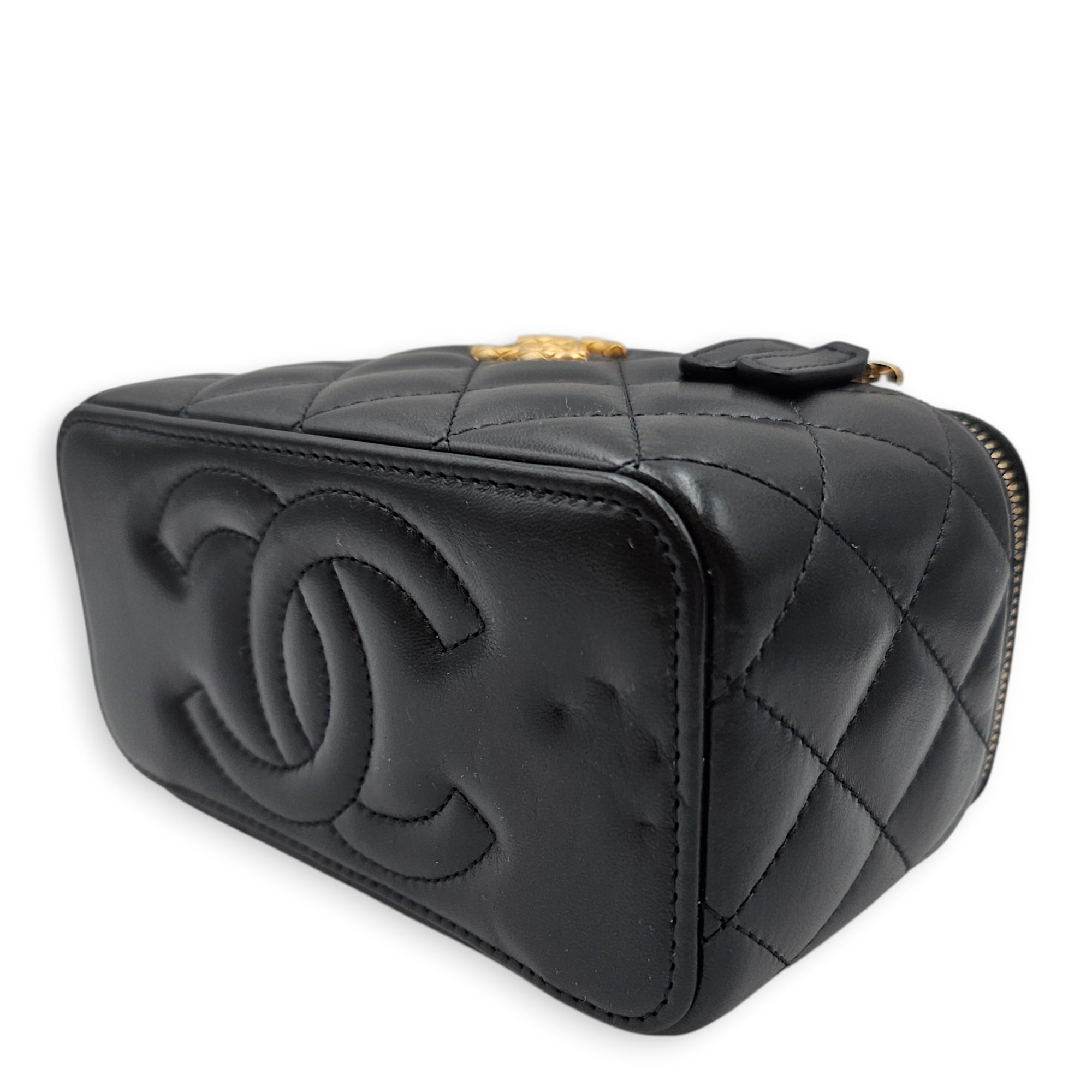 Vanity Case  with Adjustable Chain Black Crossbody Bag in Lambskin Gold hardware CL2601-18509 8
