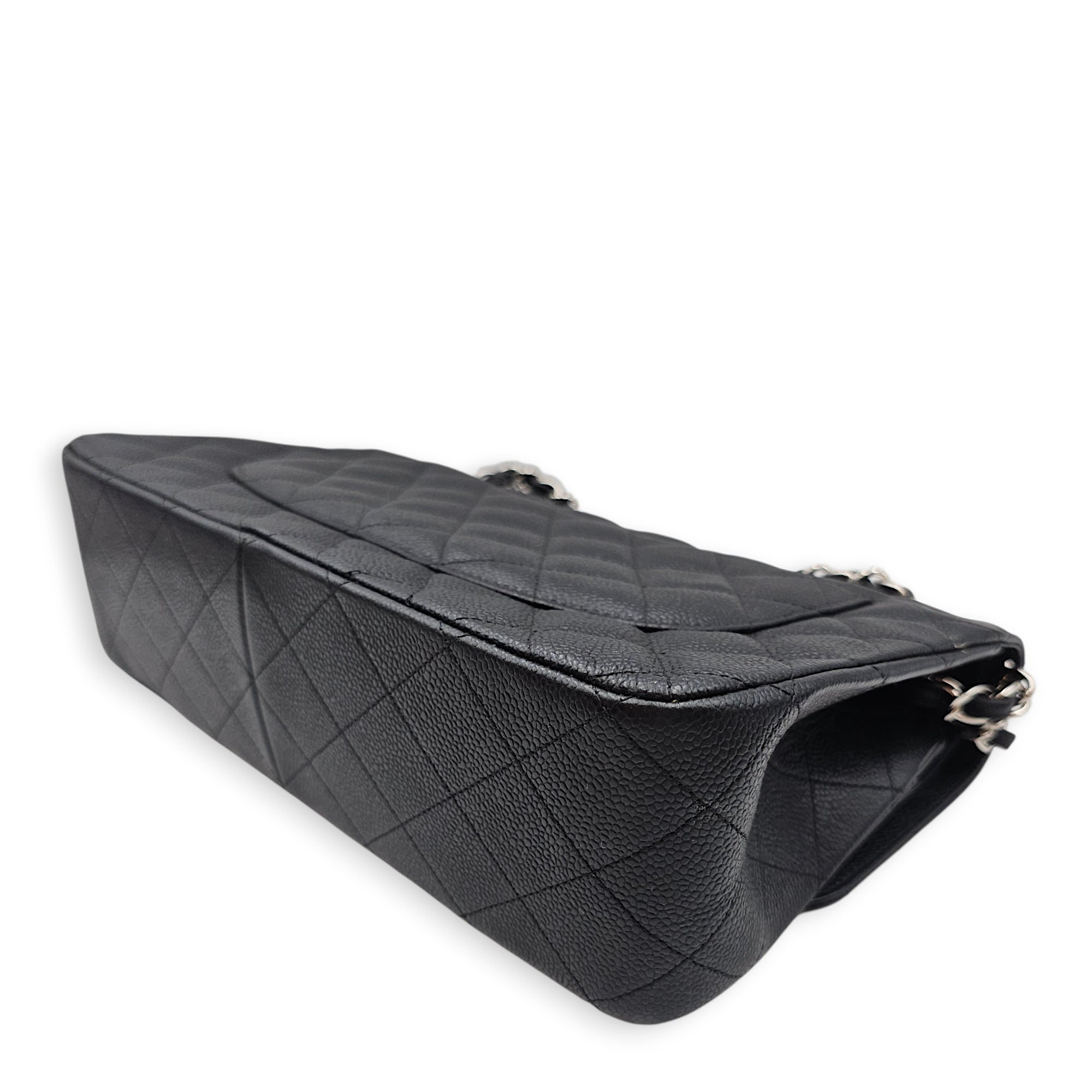 Quilted Jumbo Classic Flap 30 Black Shoulder Bag in Caviar Leather Silver hardware CL2601-18511 10