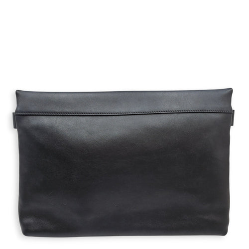 32 Black Clutch in Calfskin Ruthenium-finish Brass hardware CL2601-18778 2