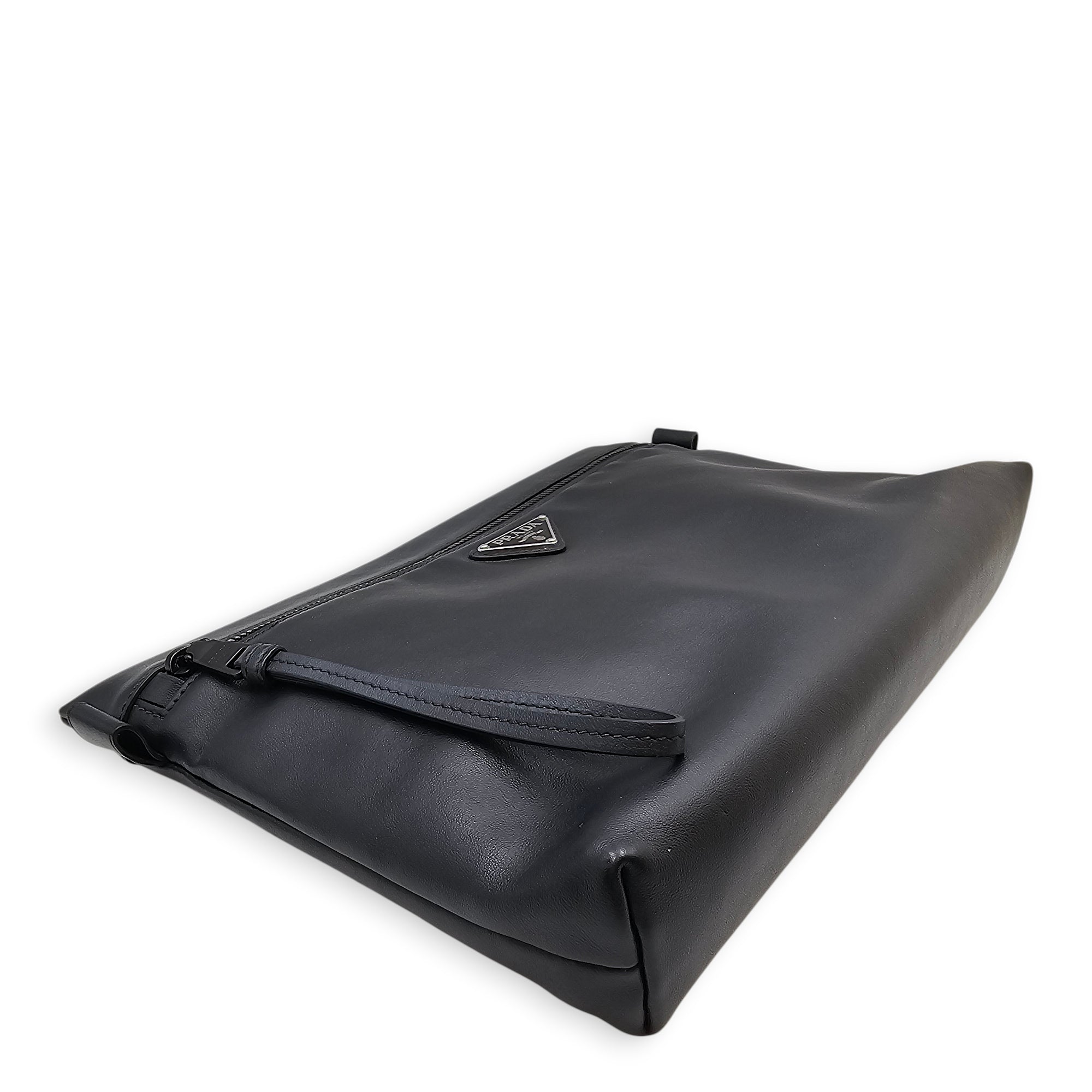 32 Black Clutch in Calfskin Ruthenium-finish Brass hardware CL2601-18778 6