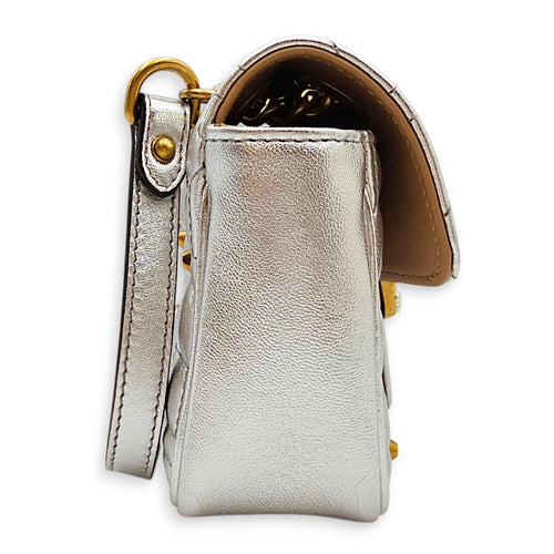 GG Marmont Mini Matelasse Shoulder  Silver Shoulder Bag in Metallic Gold hardware CL2601-18809 6