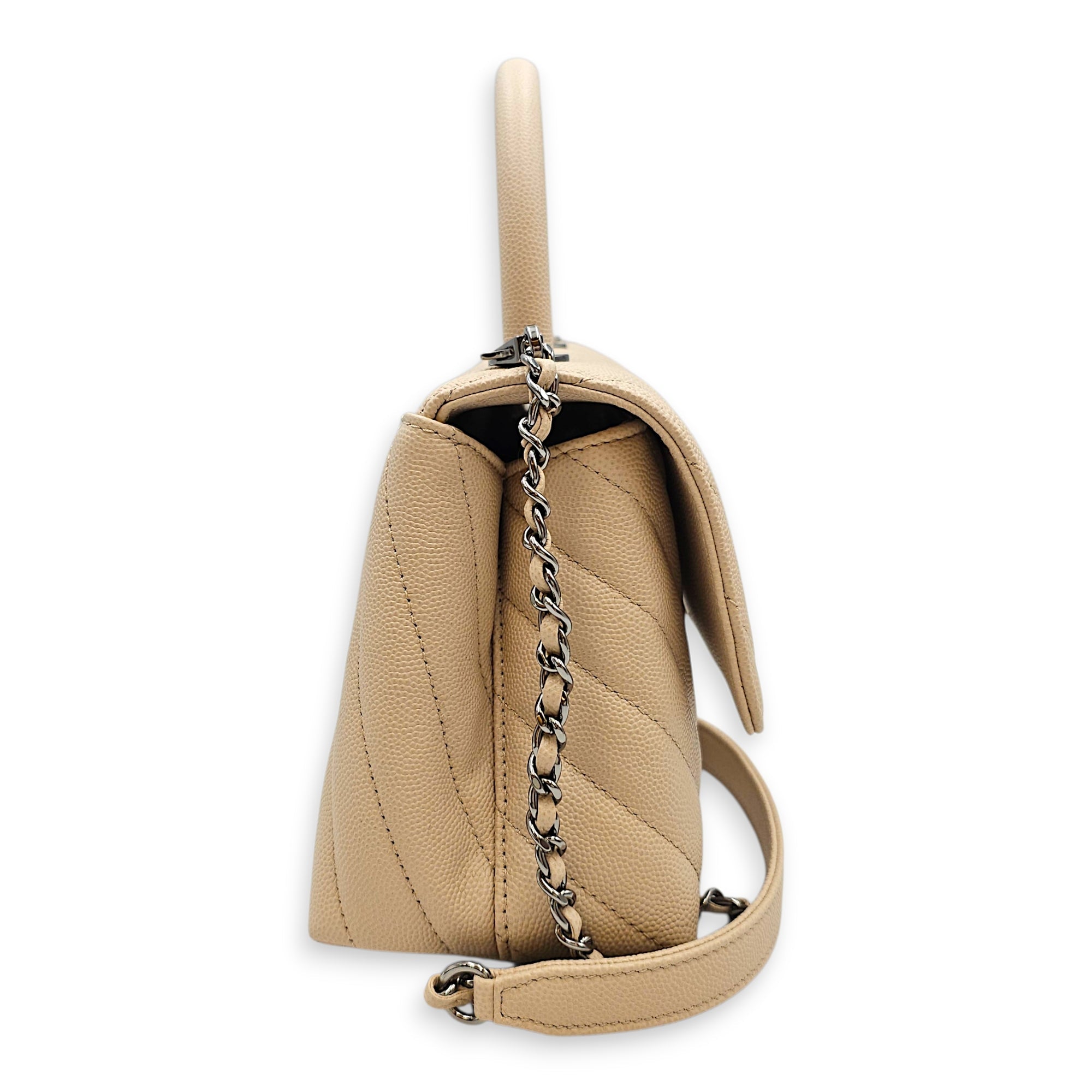 Coco Handle Chevron light beige  Beige Shoulder Bag Silver hardware CL2601-18875 3