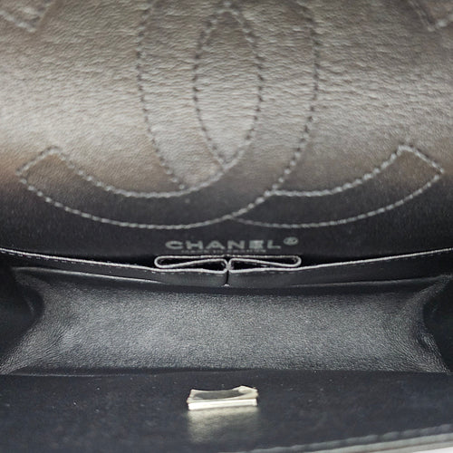 Reissue 2.55 flap 25 Black Shoulder Bag in Calfskin Ruthenium hardware CL2601-18909 8