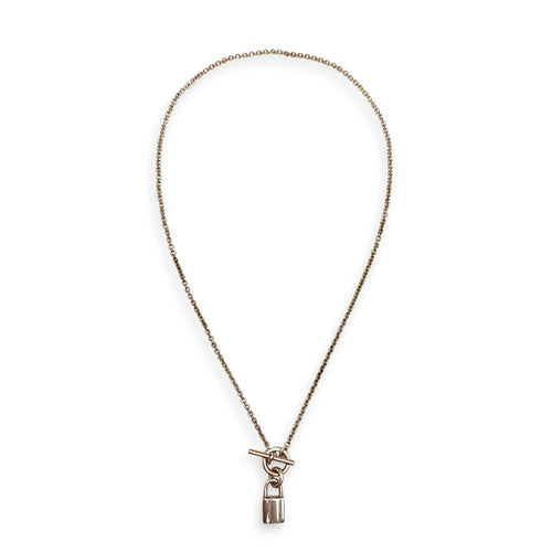 Kelly Cadena Pendant Necklace Silver hardware