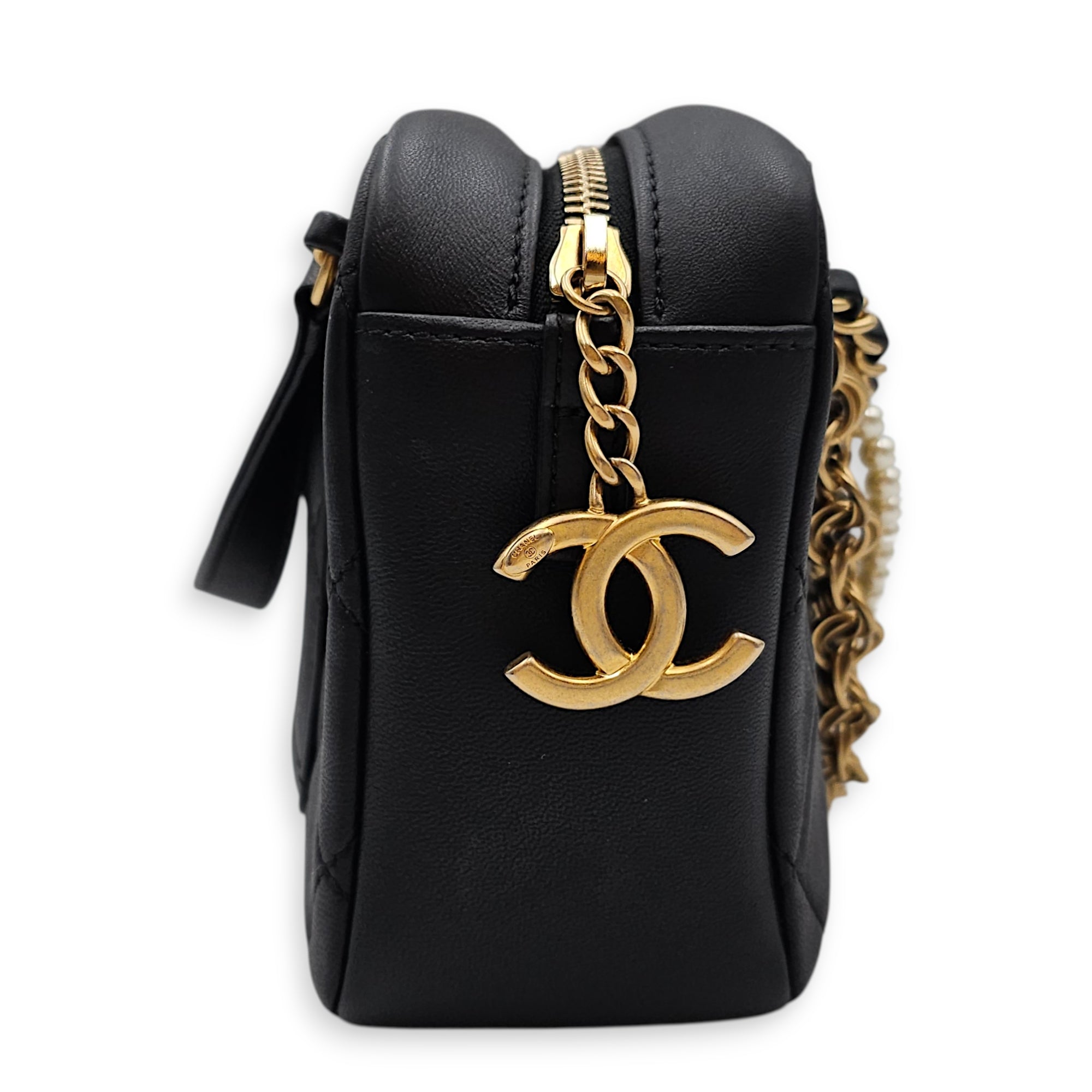 Quilted All About Chains Camera 24 Black Shoulder Bag in Lambskin Gold hardware CL2601-19028 5