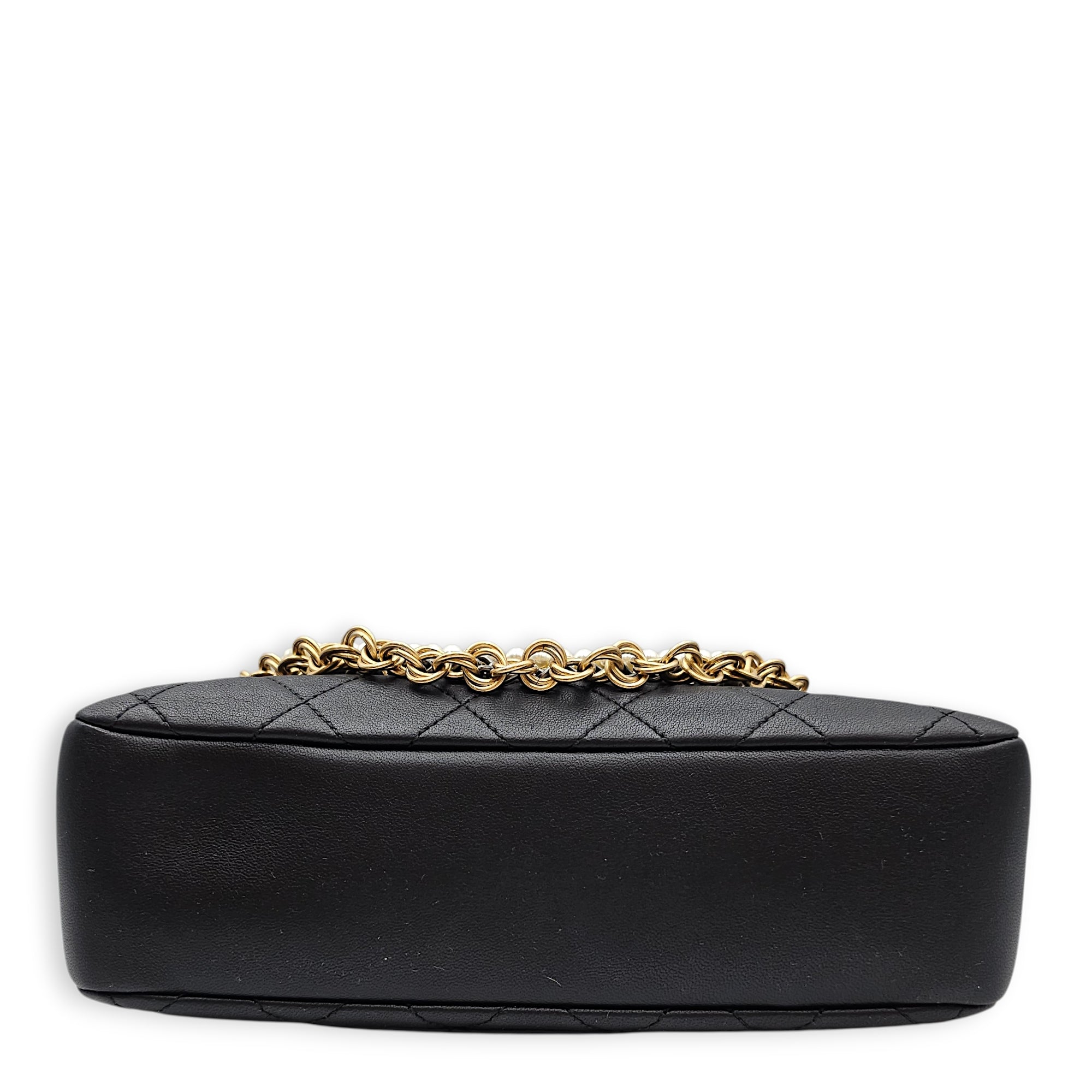 Quilted All About Chains Camera 24 Black Shoulder Bag in Lambskin Gold hardware CL2601-19028 6