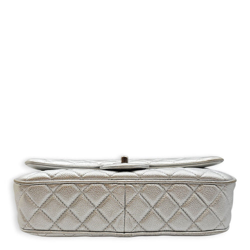 Quilted Flap Metallic Silver Shoulder Bag in Calfskin Ruthenium hardware CL2601-19060 2