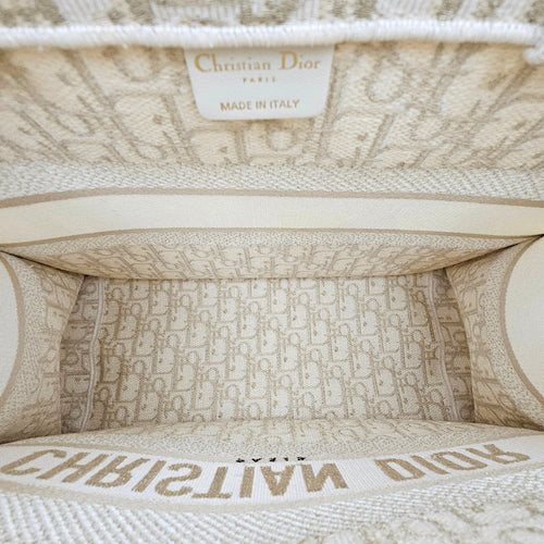 Book Tote Size 36 cm Gold Top Handle Bag in Canvas CL2602-19246 6