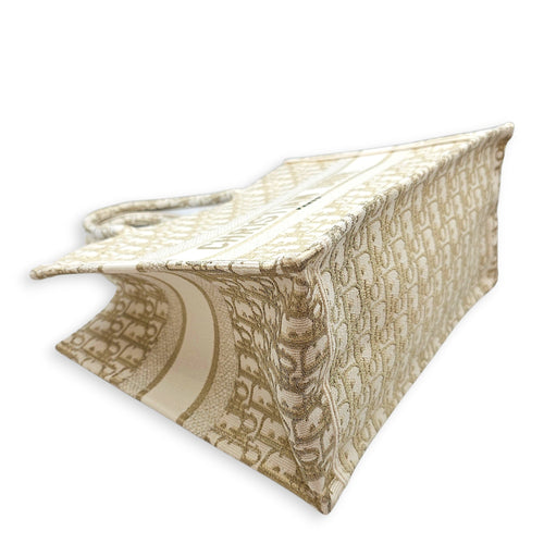 Book Tote Size 36 cm Gold Top Handle Bag in Canvas CL2602-19246 7