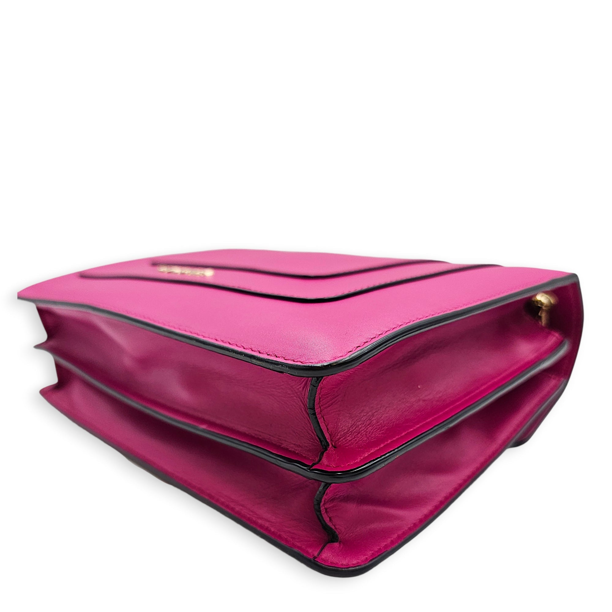 Serpenti Forever Flap with an Enamel Snakehead Clasp Medium Pink Shoulder Bag in Calfskin Gold hardware CL2602-19263 9